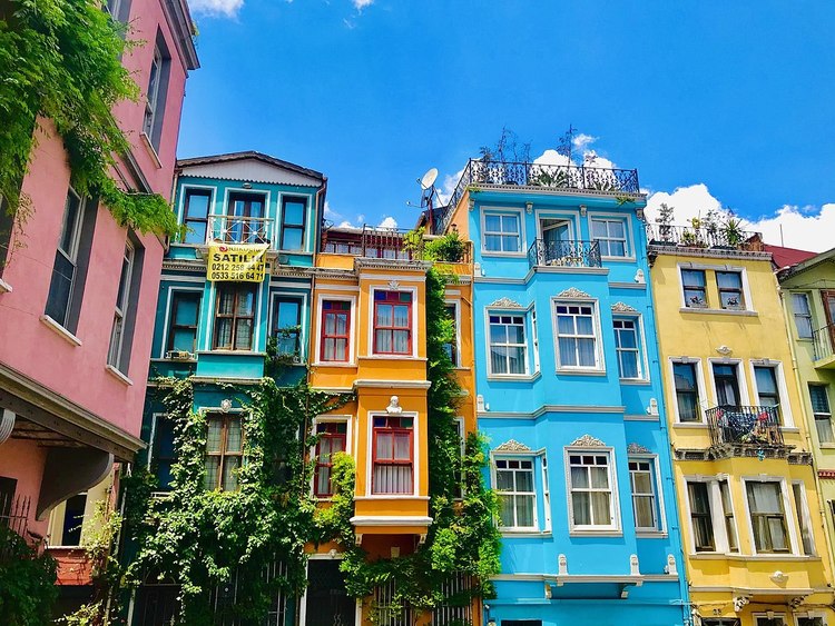 Colorful bohemian buildings in Istanbul